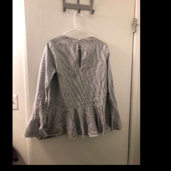 Theory Striped Lexanda Mason $295 Bell Sleeve Top Sz S - Picture 2 of 5